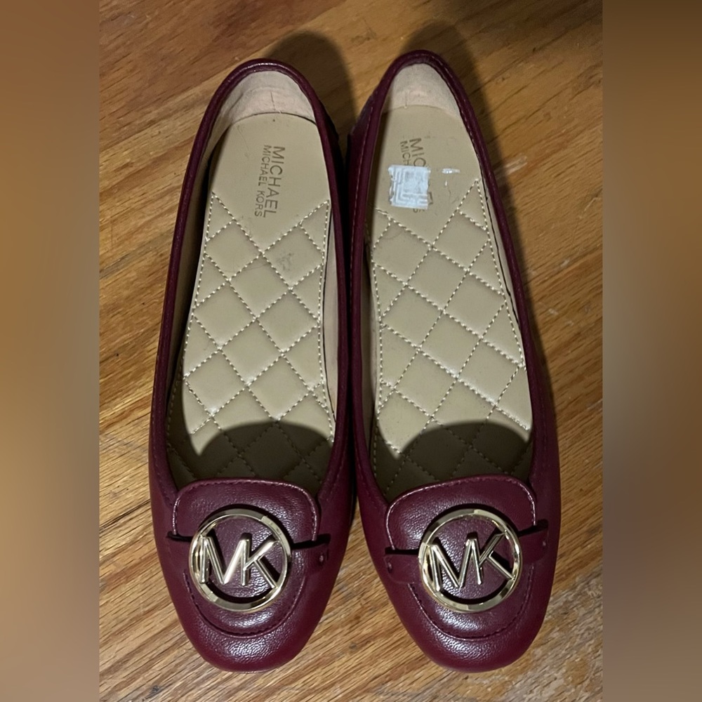Michael Kors Burgundy Flats Size 6M